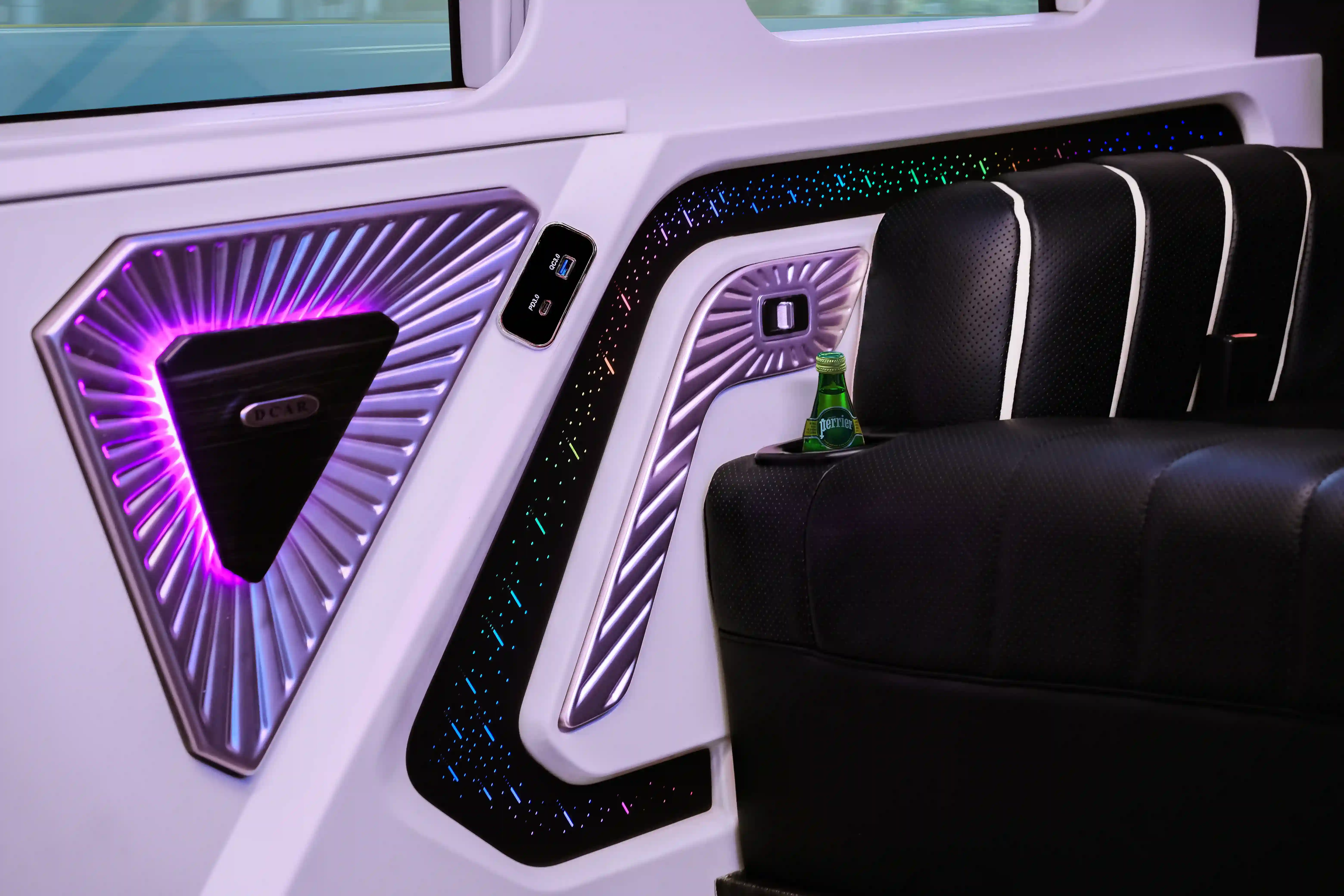 DCar Vip Lounge - Ford Transit