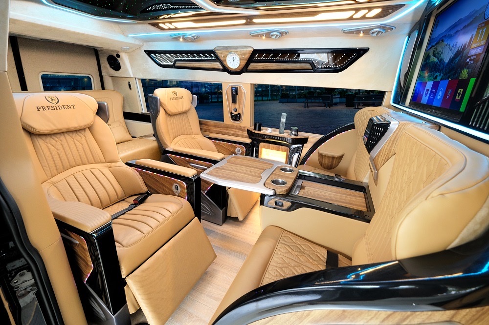 bang-gia-xe-limousine-dcar-chinh-hang-2-1