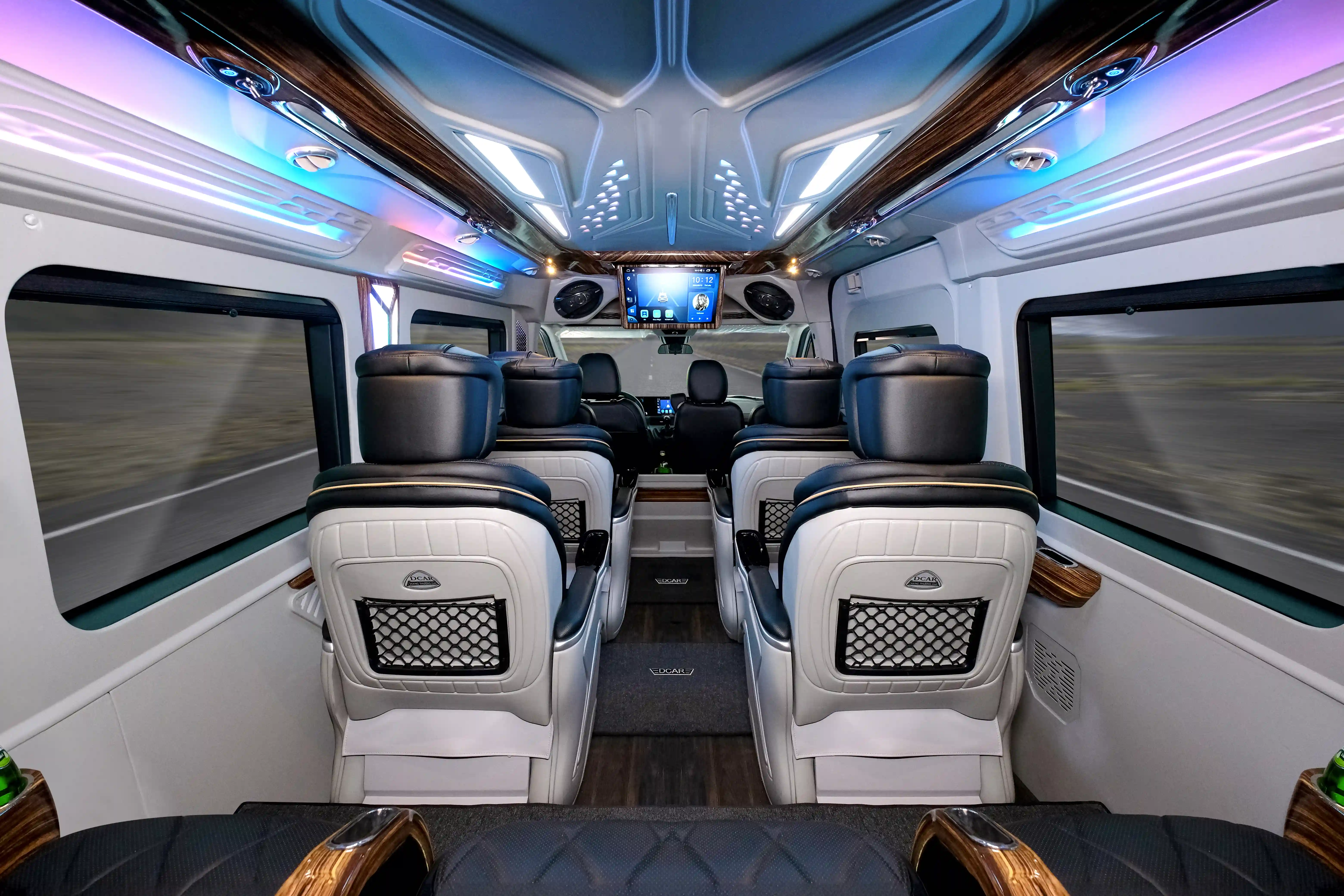 bang-gia-xe-limousine-dcar-chinh-hang-2