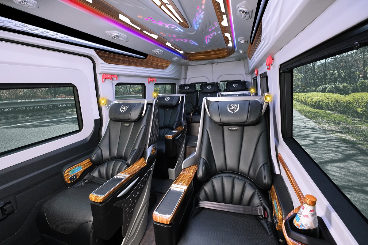bang-gia-xe-limousine-dcar-chinh-hang-4