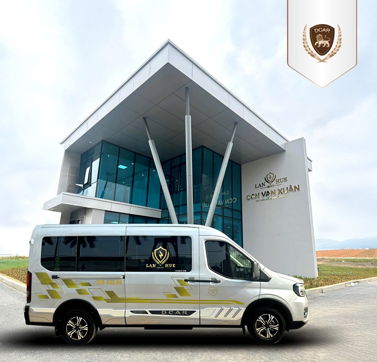 xe-cong-ty-xe-limousine-cao-cap-danh-cho-doanh-nghiep-7